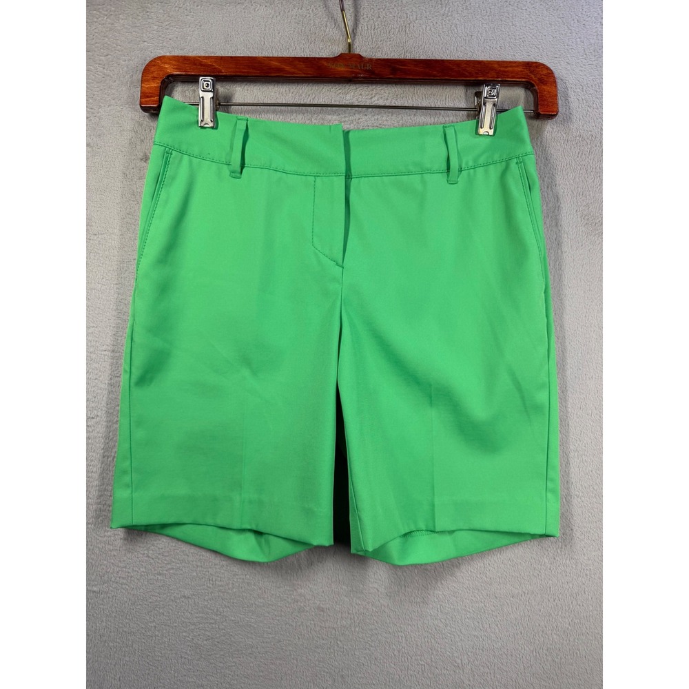 Annika Cutter & Buck Golf Shorts Womens 2 Green Performance Preppy LAB07002